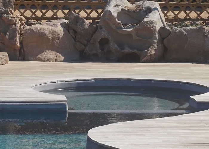 Couette-café D'hôtes Domaine Pero Longo 3*