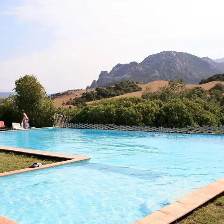 D'hotes Domaine Pero Longo 2*