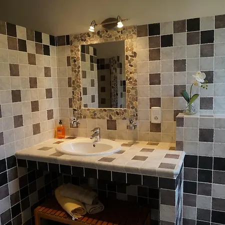 D'hotes Domaine Pero Longo 2*