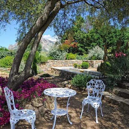 D'hotes Domaine Pero Longo