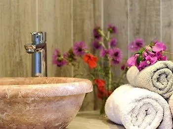 D'hotes Domaine Pero Longo 3*