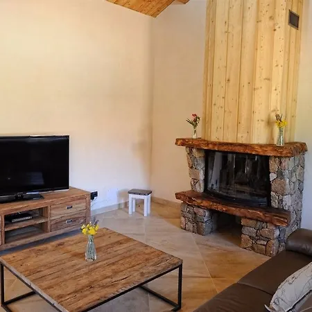 לינה וארוחת בוקר D'hotes Domaine Pero Longo