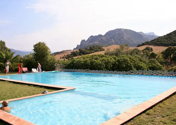 D'hotes Domaine Pero Longo 3*