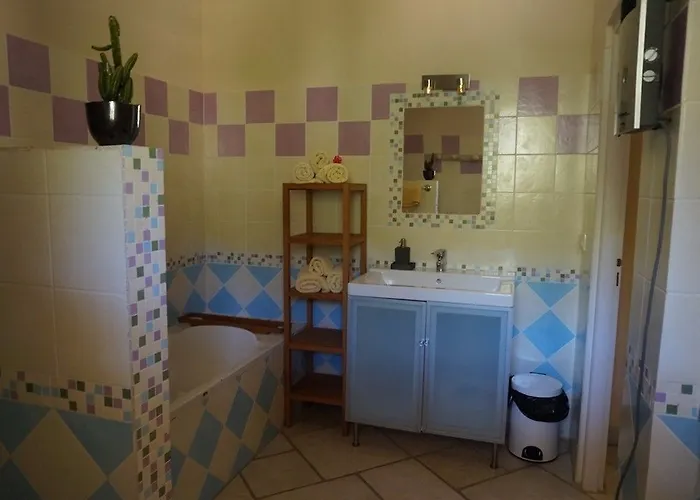 D'hotes Domaine Pero Longo 3*